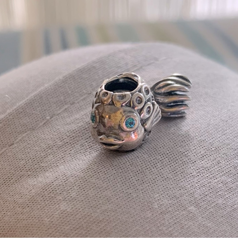 Pandora retired Splish Splash